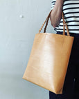 Tote/skuldertaske i læder: MIMI (naturfarvet)