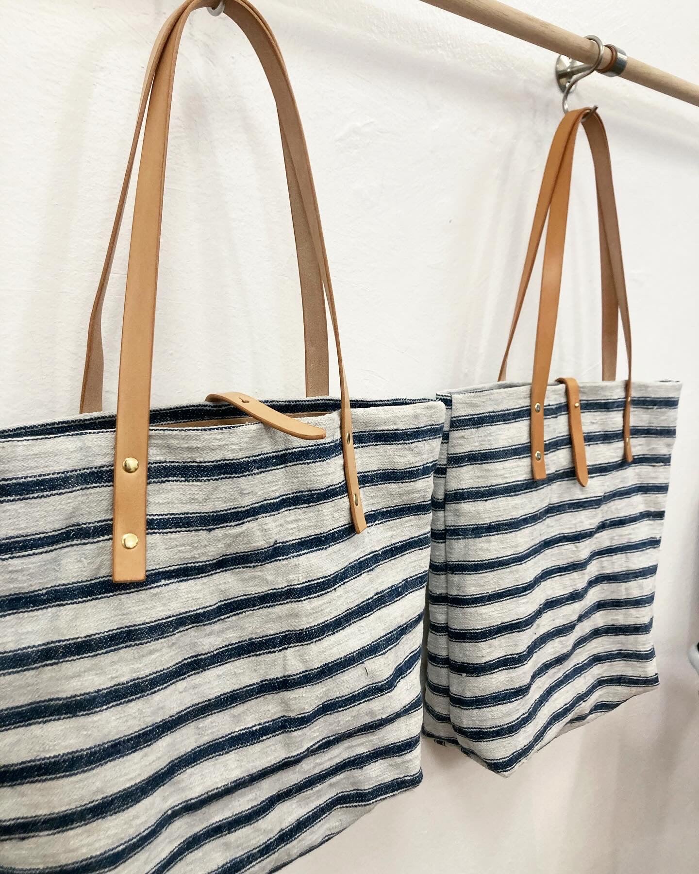 Textile tote - blue-beige cotton with leather straps
