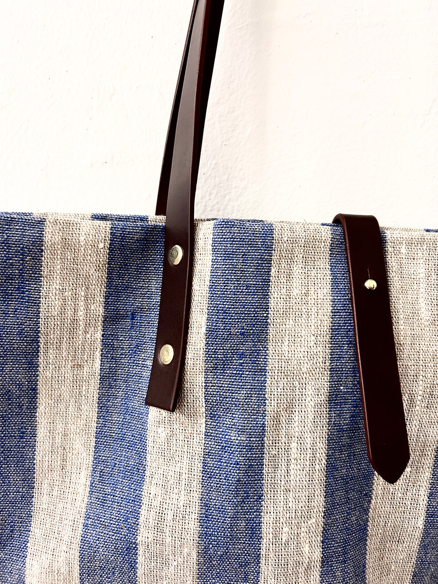 Blue-beige linen tote with leather straps
