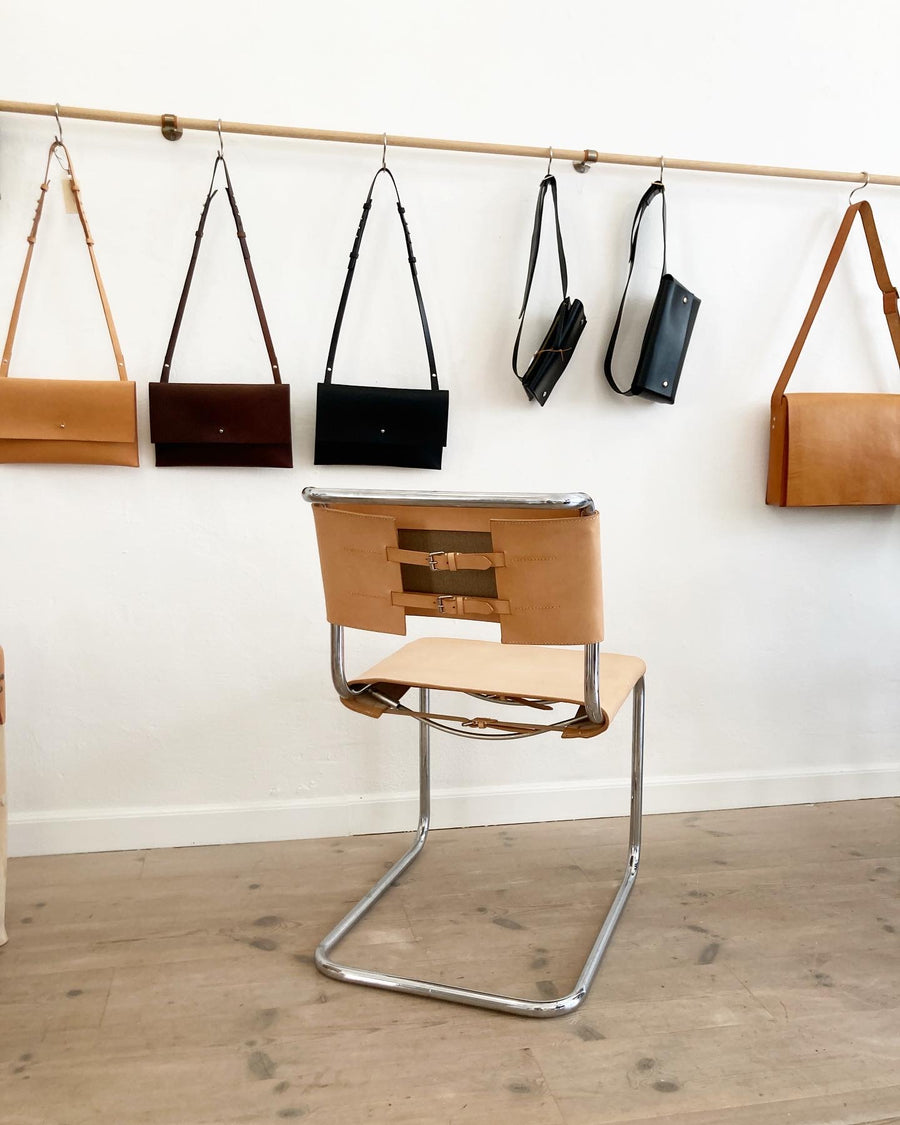 VINTAGE S33 CANTILEVER CHAIR IN NATURAL HARNESS LEATHER BY MART STAM FOR THONET