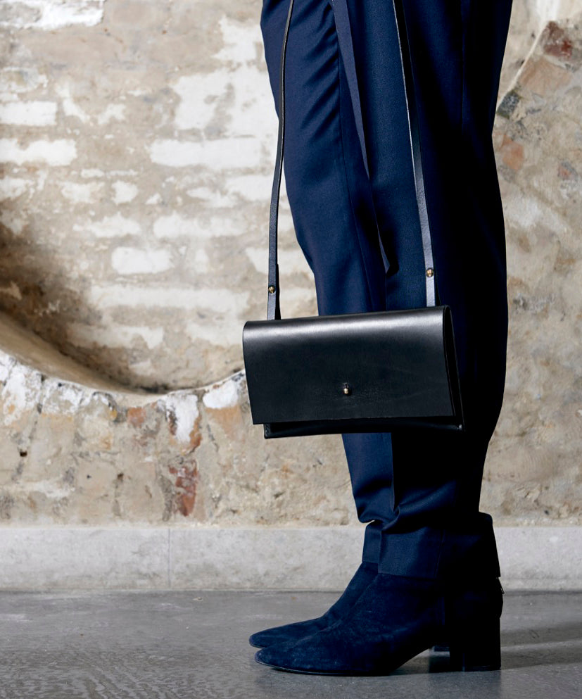 Leather clutch & shoulder bag: RIGMOR MINI (black)